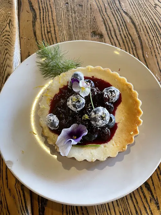 Burke's Tavern Picture 2