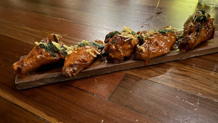 Burke's Tavern Picture 7