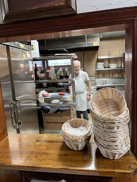 Alondras Bar And Lounge Picture 4