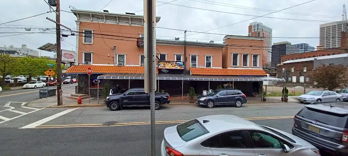 Alondras Bar And Lounge Picture 9