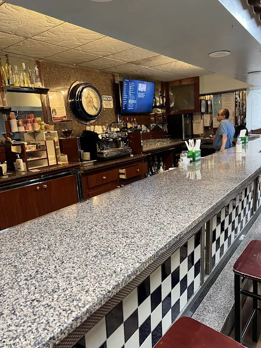 Alondras Bar And Lounge Picture 6