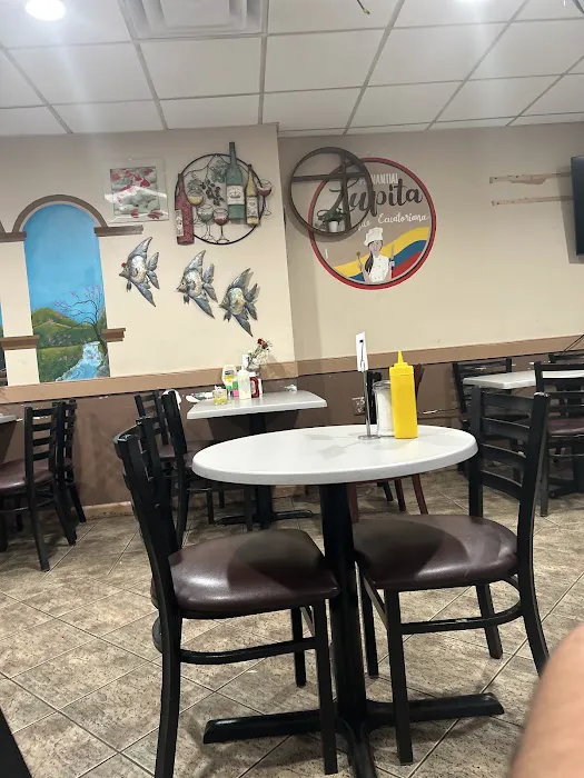 Manantial Lupita Comida Ecuatoriana Picture 5