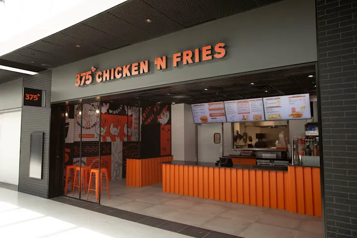375º Chicken 'n Fries Picture 1