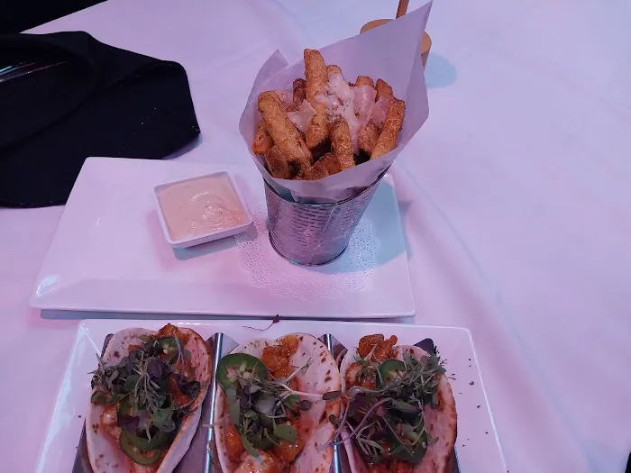 Dutch's Restaurant Picture 2