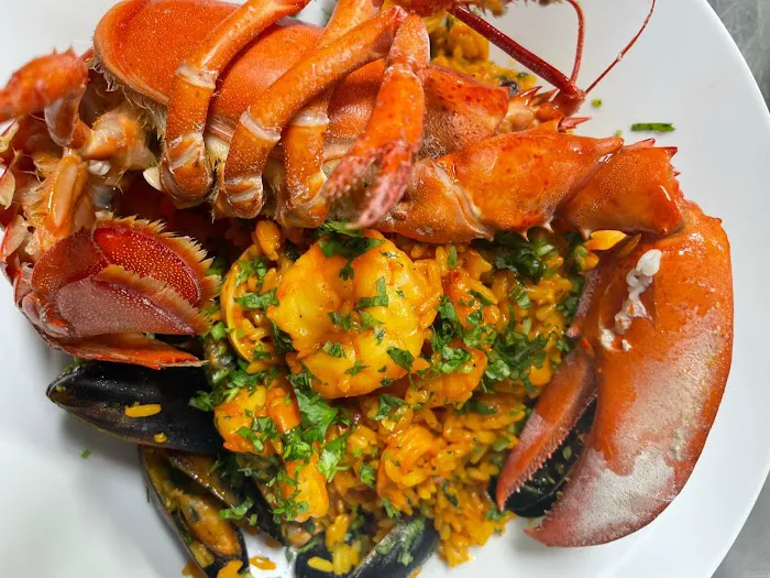 Medallion Steakhouse & Seafood Picture 9