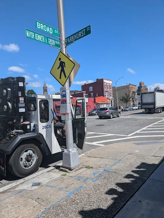 Halal Boyz Picture 6