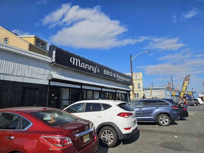 Manny’s BBQ & Restaurant Picture 8