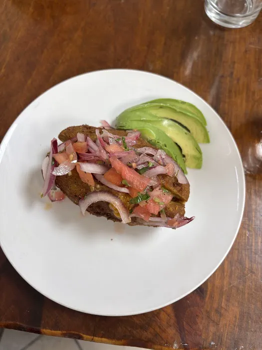 Latino 593 Picture 2