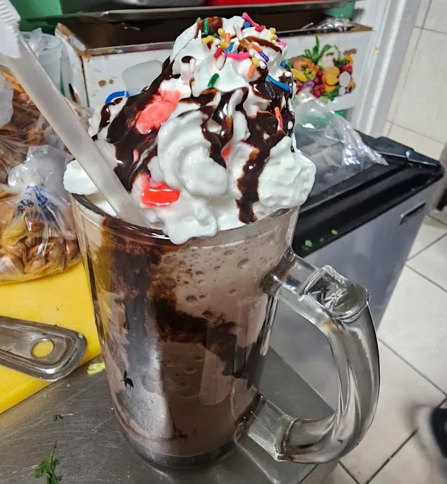 Mirka Grill & Coffee Picture 3