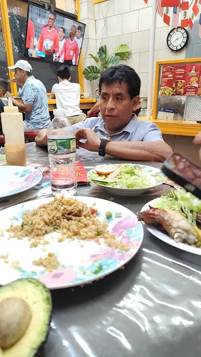 Los hermanos Peruanos Restaurant Picture 6