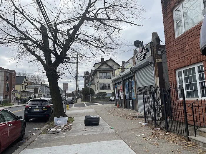 Gertrude’s kitchen Picture 3