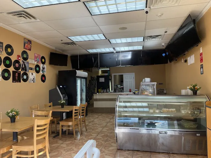 Bachata & Merengue Restaurant Picture 6