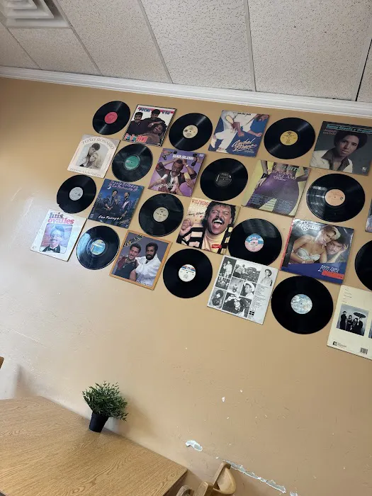 Bachata & Merengue Restaurant Picture 10