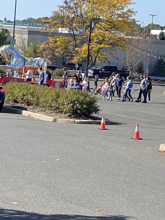 Crown Fried Chicken Picture 6