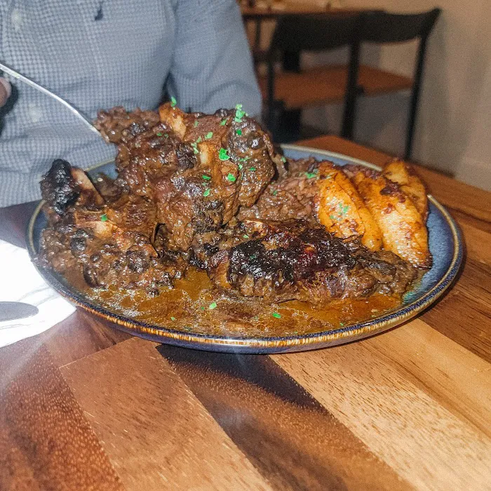 Bacchanal Junction Picture 3