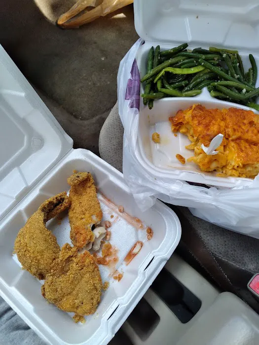 Herb's Diner Picture 3