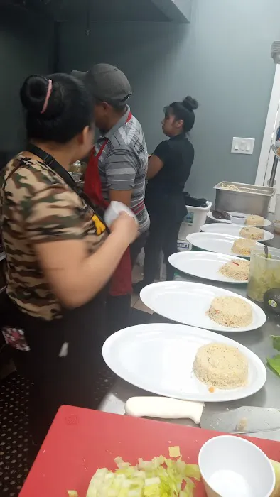 Mi Chapin Restaurant Picture 4