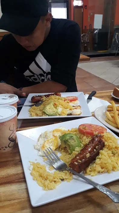 Cantera Latina Restaurant Picture 6