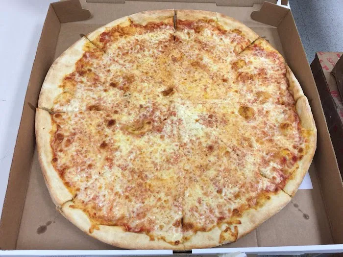 Gino's Pizza Picture 8