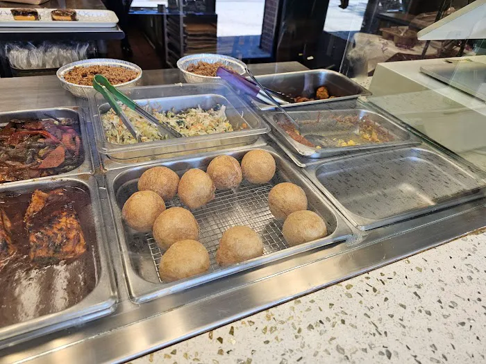 Tony Mac Bakery & Restaurant Picture 4