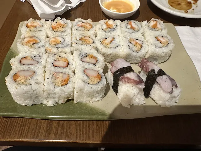 Yummy 1 Sushi Picture 4