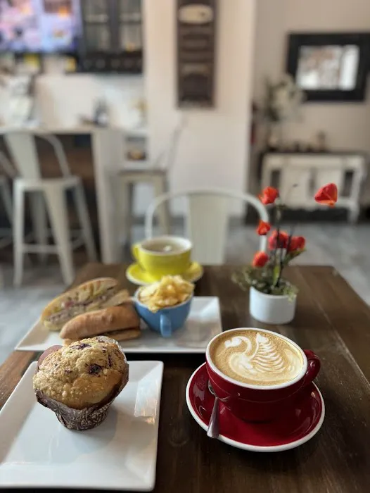 Mon Amour Coffee & Wine Picture 5