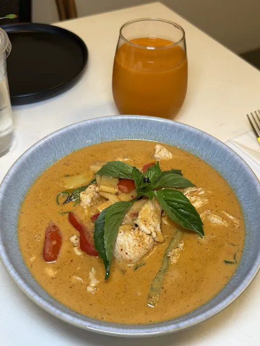 Bangkok Villa Bistro Picture 1