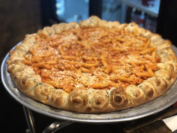 THAT PIZZA PLACE IN LEVITTOWN Picture 7