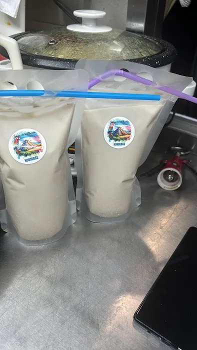 Sabor de mi Tierra Honduras Food Truck Picture 6