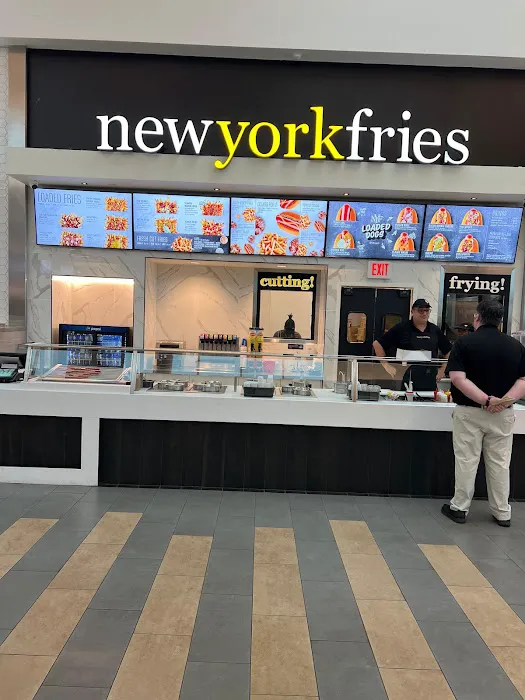 New York Fries Roosevelt Field Picture 8