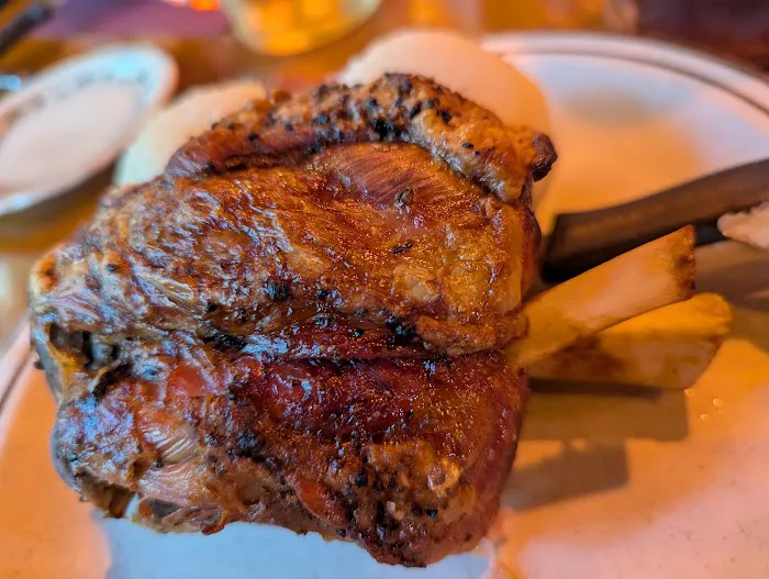 Oak Chalet Picture 6