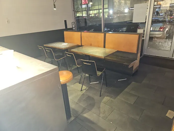 Chipotle Mexican Grill Picture 8