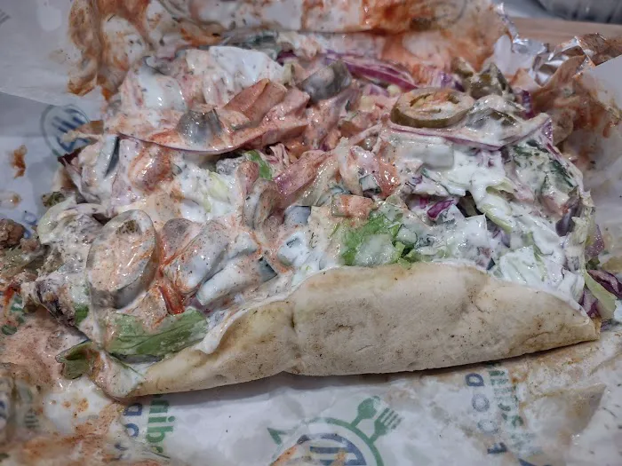 Hamza & Madina Halal Food Bellmore Picture 7