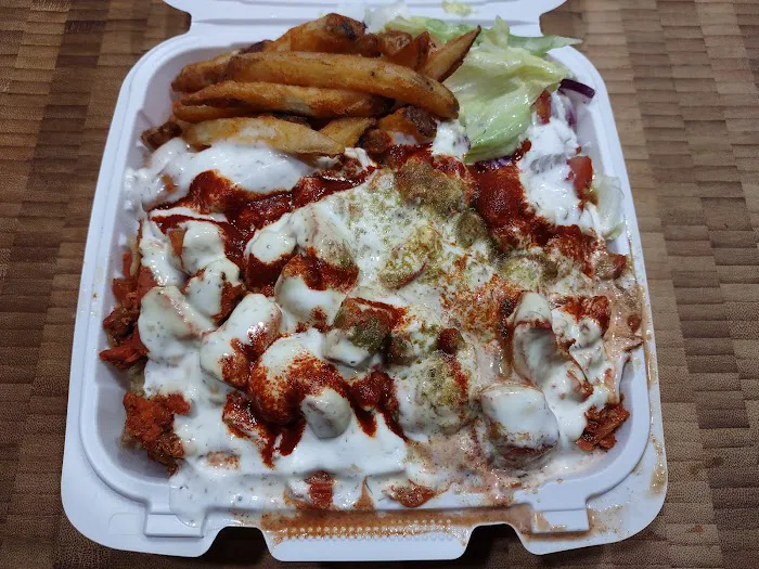 Hamza & Madina Halal Food Bellmore Picture 9