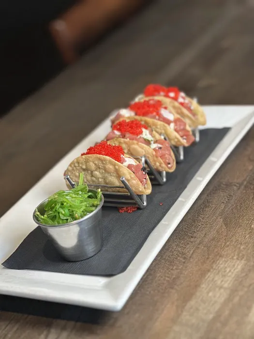 Avenue Social Kitchen & Cocktails Picture 6