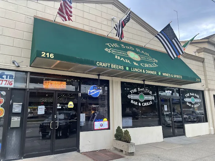 The 3rd Rail Bar & Grille Picture 7