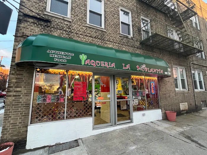Taqueria La Poblanita Picture 3