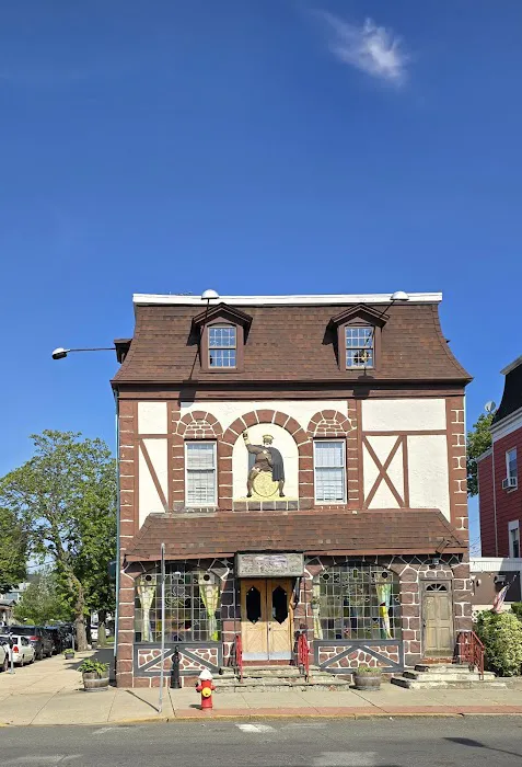 Hendrickson's Corner Picture 6