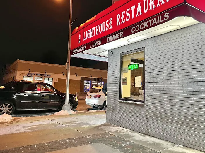 Lighthouse Family Restaurant and Diner Picture 8