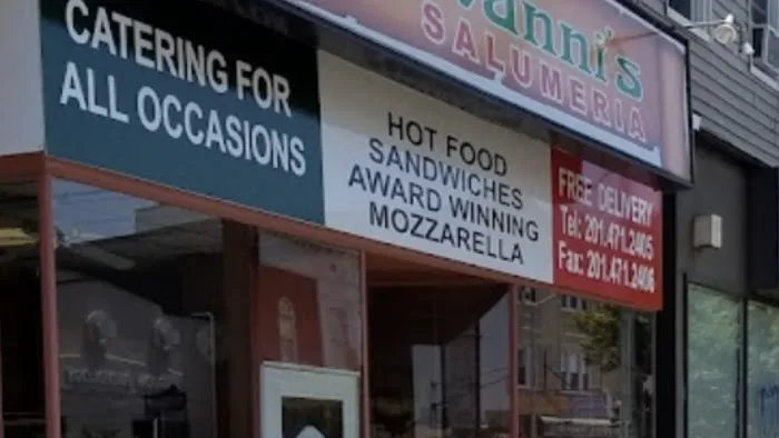 Giovanni's Salumeria Picture 9