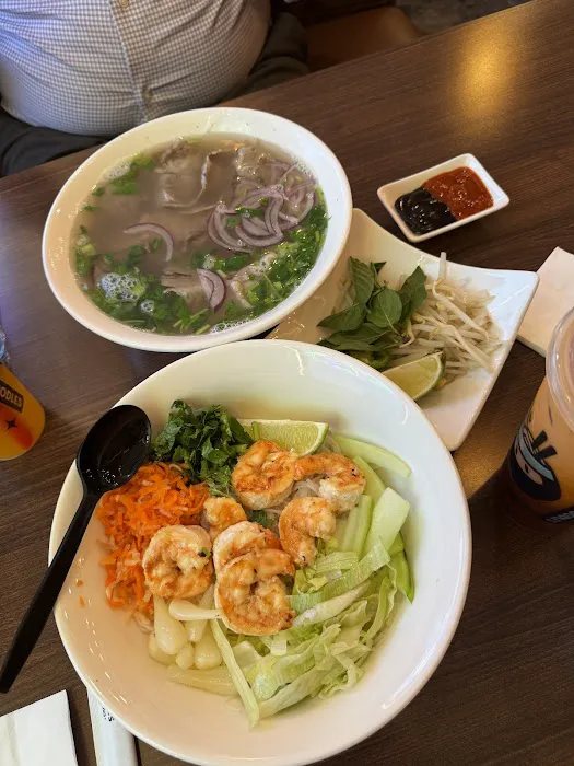 Pho Express X Teriyaki Bowl - Banh Mi & Bubble Tea Picture 10