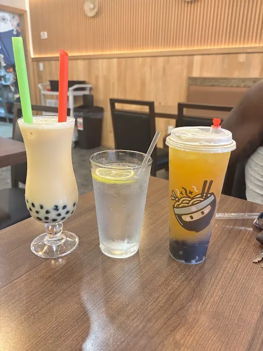 Pho Express X Teriyaki Bowl - Banh Mi & Bubble Tea Picture 2