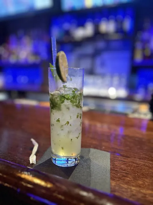 Latinos NYC Picture 4