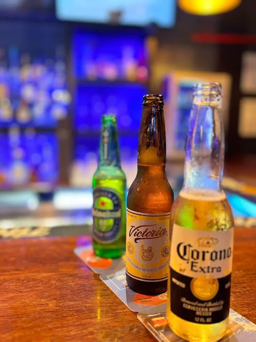 Latinos NYC Picture 9