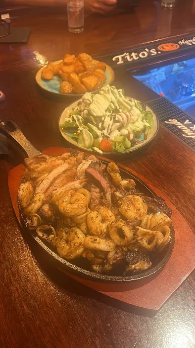 Latinos NYC Picture 3