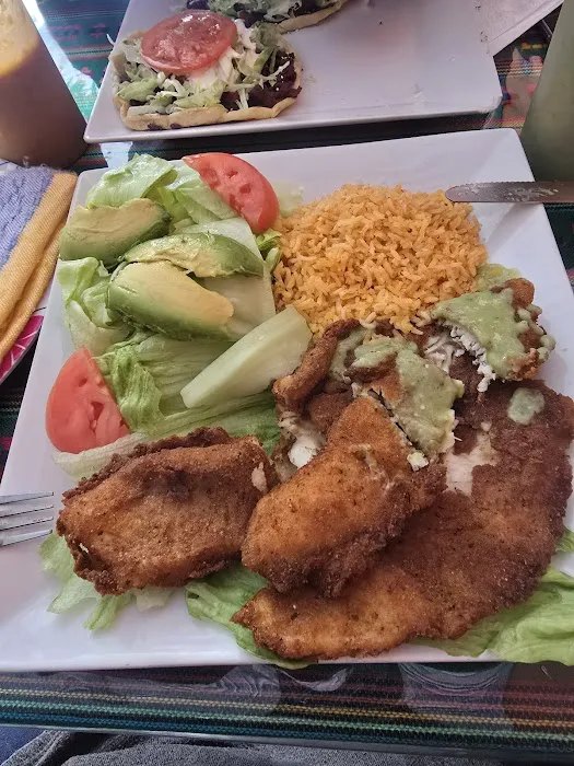 Evas Taqueria Lindo Cafetal Mexican Restaurant Picture 9