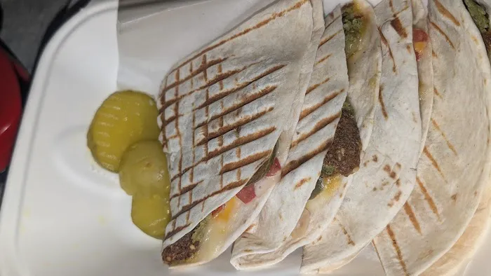 Falafel station Picture 4