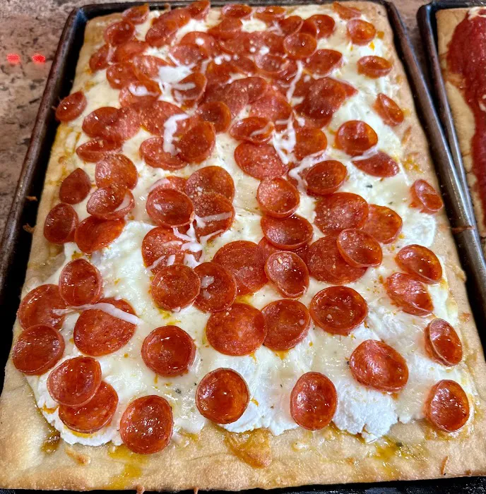 Kingdom Pizza Picture 6