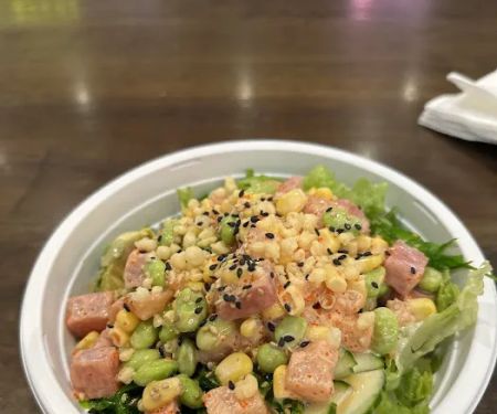 Poke Island & Grill