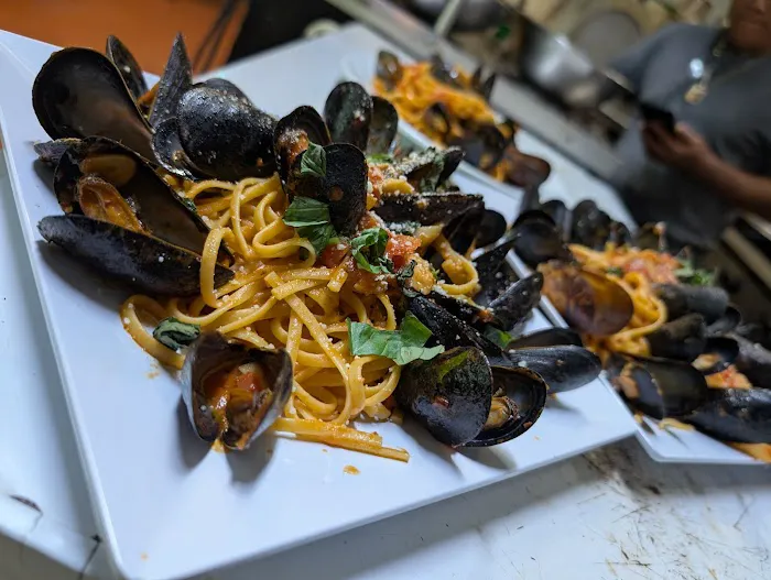 Marino’s Pizza House Picture 7